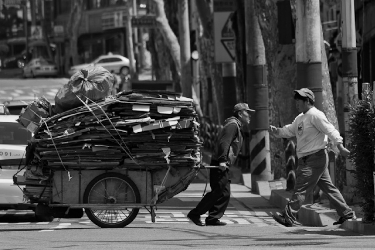 POTD day 133 Cardboard Cart
