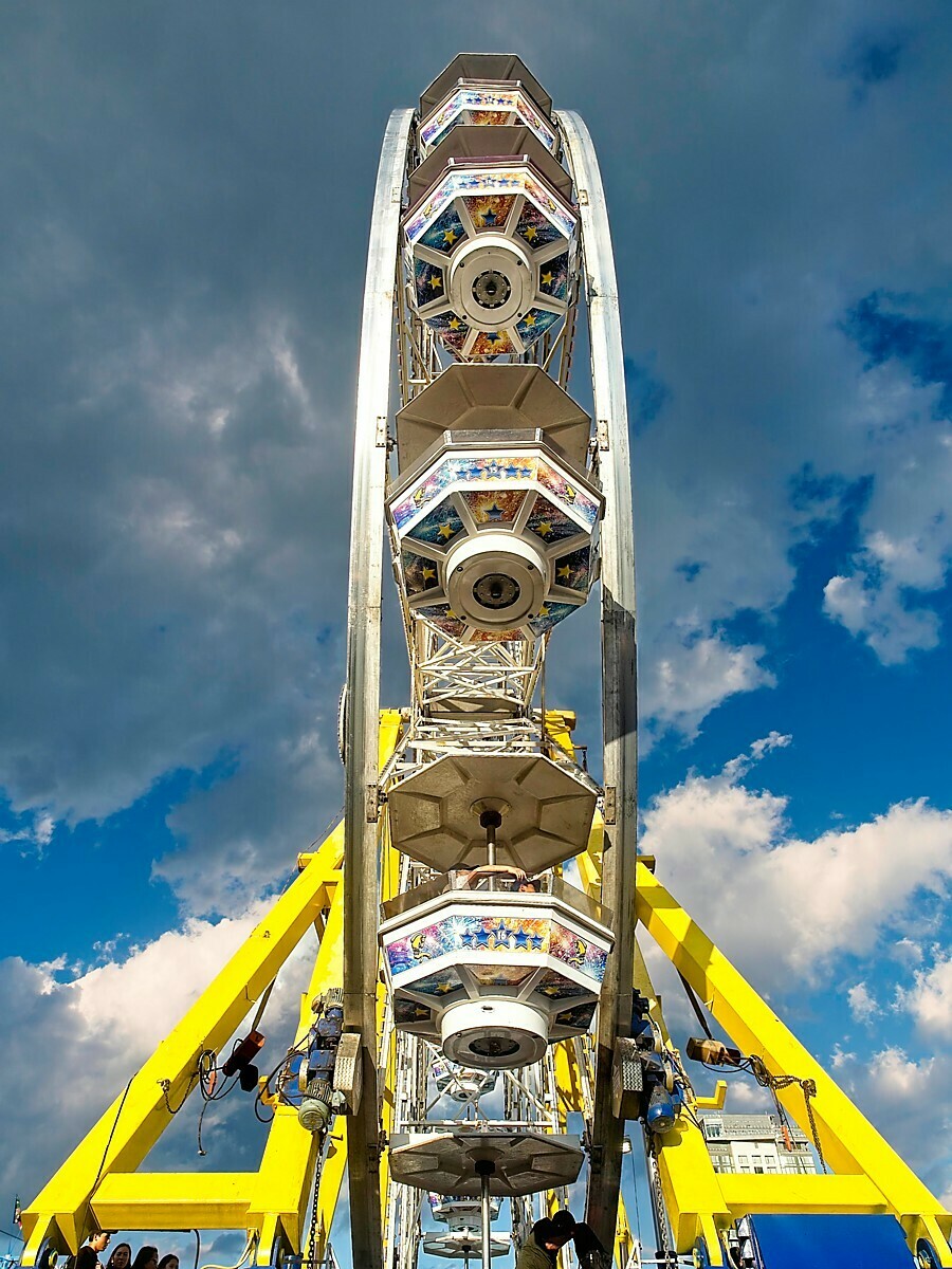 Ferris Wheel