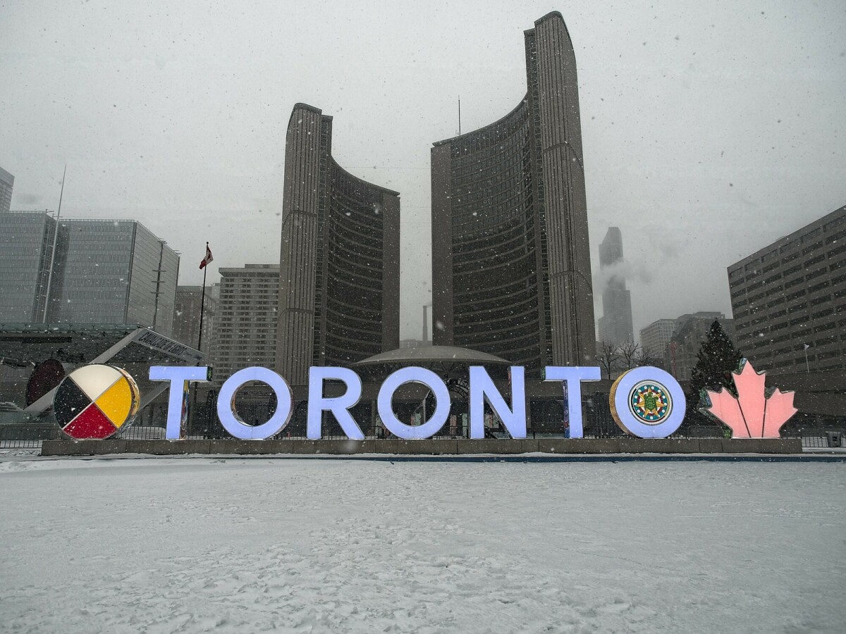 Toronto Sign with no People