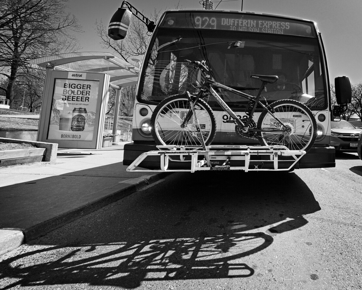929 Dufferin Express